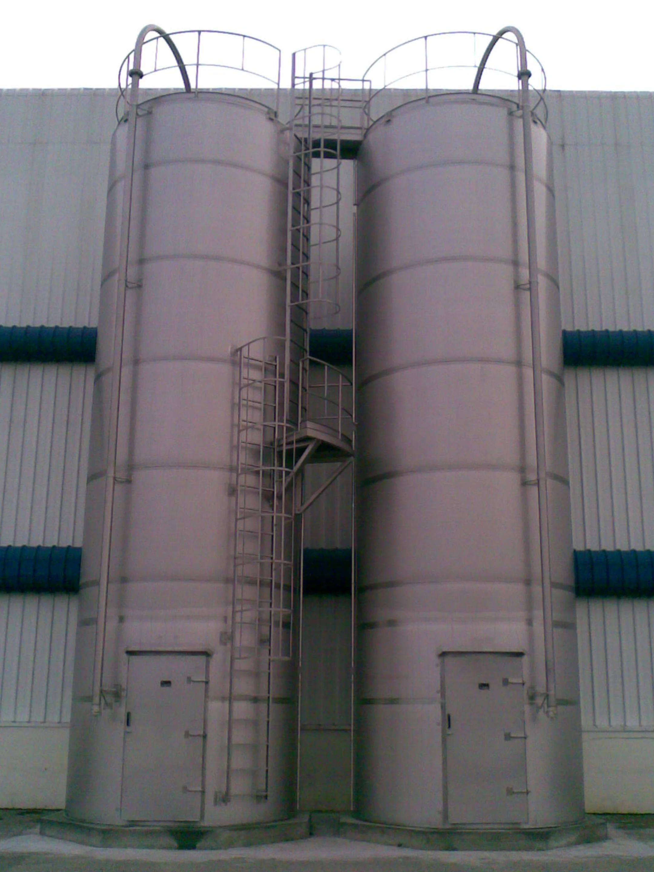 BTL Silos in stainless steel - Pharmaceutical Industry – Chemical substances